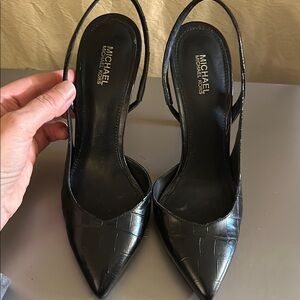 Black High Heeled Slingback Pumps